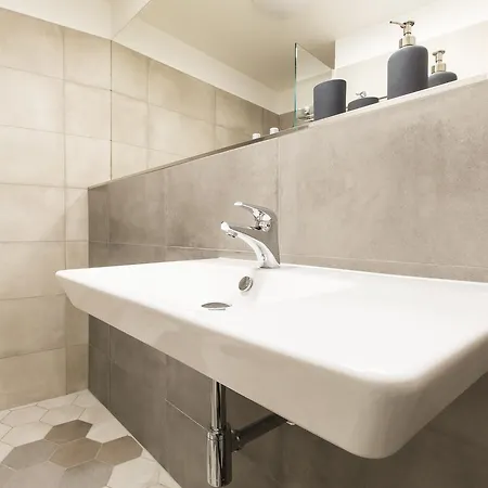 Premium Central - U Pujcovny 6 Apartament *