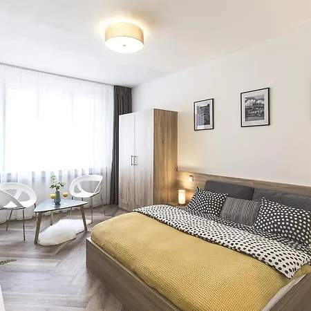 Premium Central - U Pujcovny 6 Apartament *