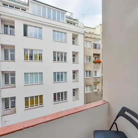 Premium Central - U Pujcovny 6 Praga